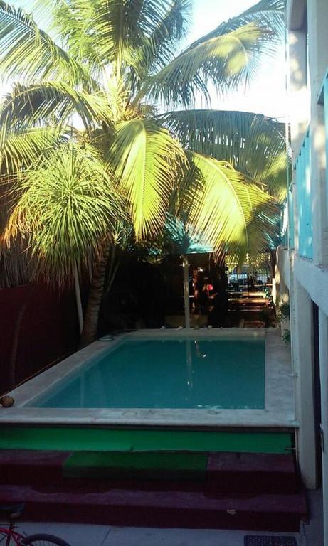 Hostal Chalupa Tulum Exterior photo