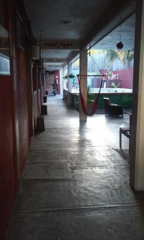 Hostal Chalupa Tulum Exterior photo